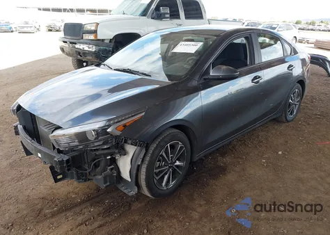 2024 Kia Forte Lxs из США, поврежденный, VIN 3KPF24AD1RE700868